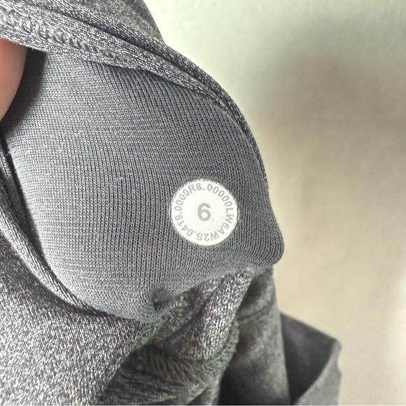 Lululemon Women’s Heathered Gray Cropped 21” Leggings Size 6 - Picture 8 of 8